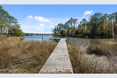 625 Plantation Parkway, Oriental, NC 28571 - Photo 3