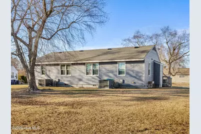 304 Starling Street, Jacksonville, NC 28540 - Photo 9