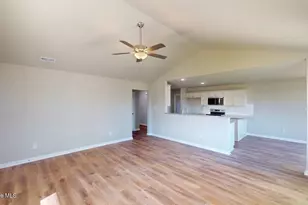 106 Gorman Pl, La Grange, NC 28551 - Photo 3