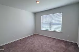 623 Drummond Grove Ln, Jacksonville, NC 28546 - Photo 5