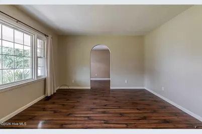 504 Greenbriar Drive, Jacksonville, NC 28546 - Photo 3