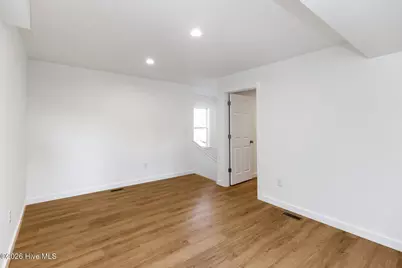 118 E Devonshire Avenue, West End, NC 27376 - Photo 11