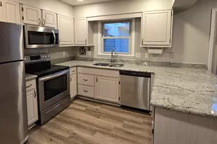 170 Adams Cir, Pinehurst, NC 28374 - Photo 9