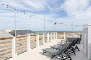 1007 Carolina Beach Ave N, Carolina Beach, NC 28428 - Photo 9