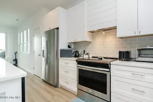 1007 Carolina Beach Ave N, Carolina Beach, NC 28428 - Photo 15