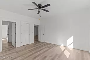 162 NW 13th St, Oak Island, NC 28465 - Photo 25