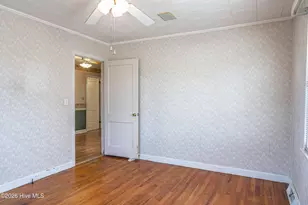908 Jefferson St, Hamlet, NC 28345 - Photo 17