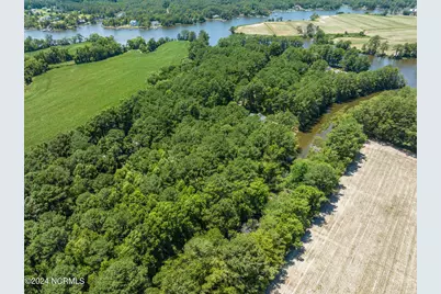 806 Sailhaven Drive, Oriental, NC 28571 - Photo 13