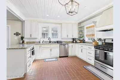 1195 N May Street, Southern Pines, NC 28387 - Photo 9
