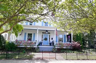 219 Pollock St, New Bern, NC 28560 - Photo 1