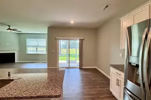 2021 Caracara Dr, New Bern, NC 28560 - Photo 17
