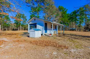 204 N Country Club Rd, Kenansville, NC 28349 - Photo 5