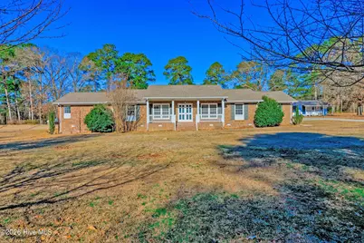 204 N Country Club Road, Kenansville, NC 28349 - Photo 1