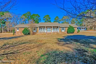 204 N Country Club Rd, Kenansville, NC 28349 - Photo 1
