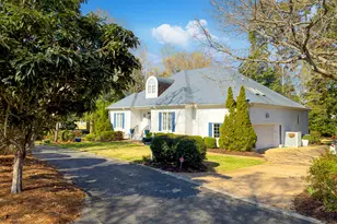 8819 Sawmill Creek Ln, Wilmington, NC 28411 - Photo 3
