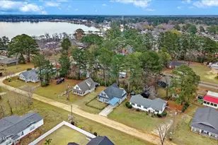51 Birch St, Elizabethtown, NC 28337 - Photo 1