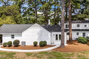 909 Parkside Dr NW, Wilson, NC 27896 - Photo 11