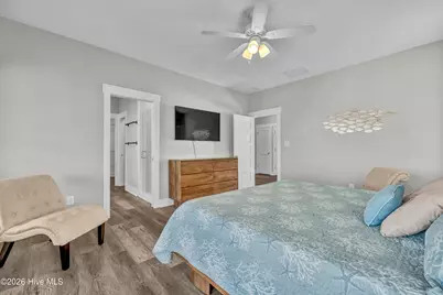 305 Columbia Avenue, Carolina Beach, NC 28428 - Photo 27