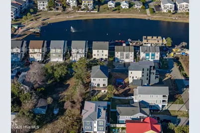 305 Columbia Avenue, Carolina Beach, NC 28428 - Photo 53