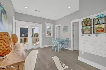 305 Columbia Avenue, Carolina Beach, NC 28428 - Photo 15