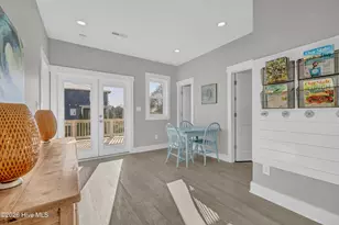 305 Columbia Ave, Carolina Beach, NC 28428 - Photo 15