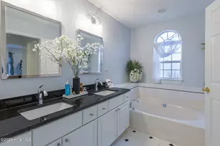 208 8th St, New Bern, NC 28560 - Photo 21