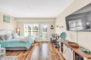 704 E Moore St, Southport, NC 28461 - Photo 19