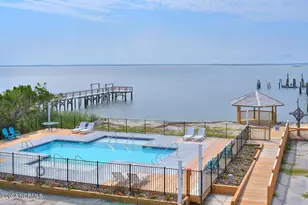 704 E Moore St, Southport, NC 28461 - Photo 3