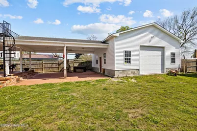 116 E Jones Street, Trenton, NC 28585 - Photo 13