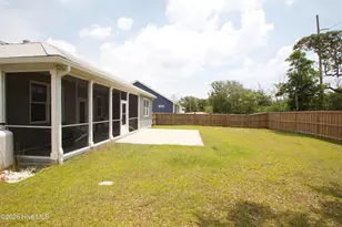 102 Evergreen Ln, Pine Knoll Shores, NC 28512 - Photo 37