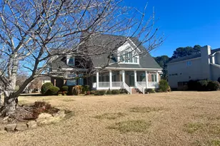 206 Austin Point Dr, Washington, NC 27889 - Photo 1