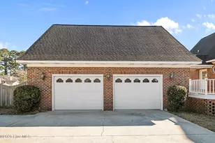 206 Austin Point Dr, Washington, NC 27889 - Photo 9