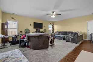 404 Kinroff Dr, Hubert, NC 28539 - Photo 25