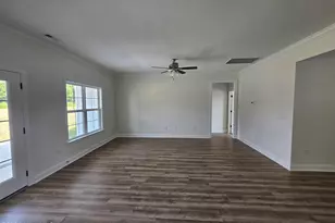 177 Country Cv Ln, Clinton, NC 28328 - Photo 7