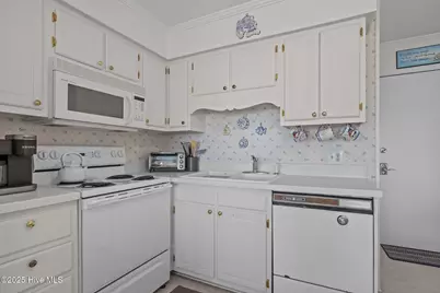 2008 E Fort Macon Road E #H-13, Atlantic Beach, NC 28512 - Photo 25