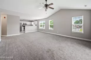 1422 Willoughby Pk Ct, Wilmington, NC 28412 - Photo 5