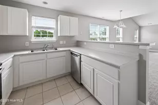1422 Willoughby Pk Ct, Wilmington, NC 28412 - Photo 7