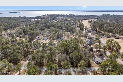 1004 Barkentine Drive, New Bern, NC 28560 - Photo 7