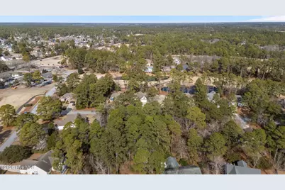 1004 Barkentine Drive, New Bern, NC 28560 - Photo 9