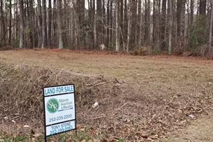 000 Lassiter Pond Rd, Four Oaks, NC 27524 - Photo 1