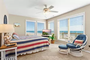 7021 Ocean Dr E, Emerald Isle, NC 28594 - Photo 17