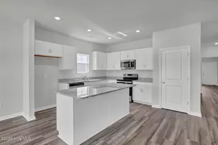 471 Galloping Foal Wy SE, Bolivia, NC 28422 - Photo 5