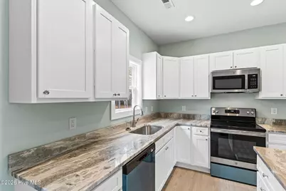 1217 Madison Road, Southport, NC 28461 - Photo 9