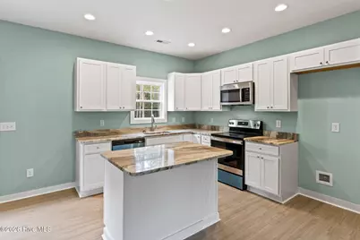 1217 Madison Road, Southport, NC 28461 - Photo 7
