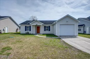 177 Crooked Run Dr, New Bern, NC 28560 - Photo 1