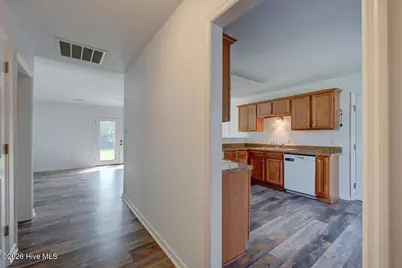 177 Crooked Run Drive, New Bern, NC 28560 - Photo 3