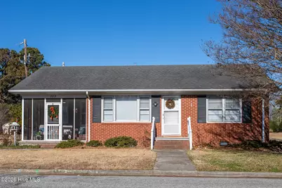 202 Phillips Street, Hertford, NC 27944 - Photo 1