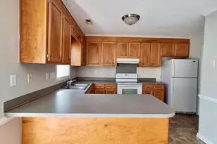 3979 Sterling Pointe Dr, Winterville, NC 28590 - Photo 3