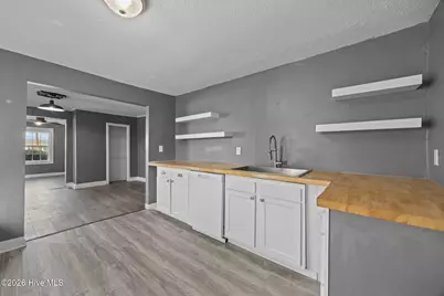1402 Wooster Street, Wilmington, NC 28401 - Photo 9