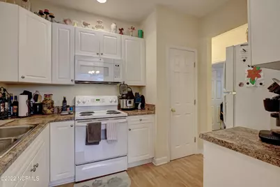 736 Indica Court #Apt 101, Wilmington, NC 28405 - Photo 11